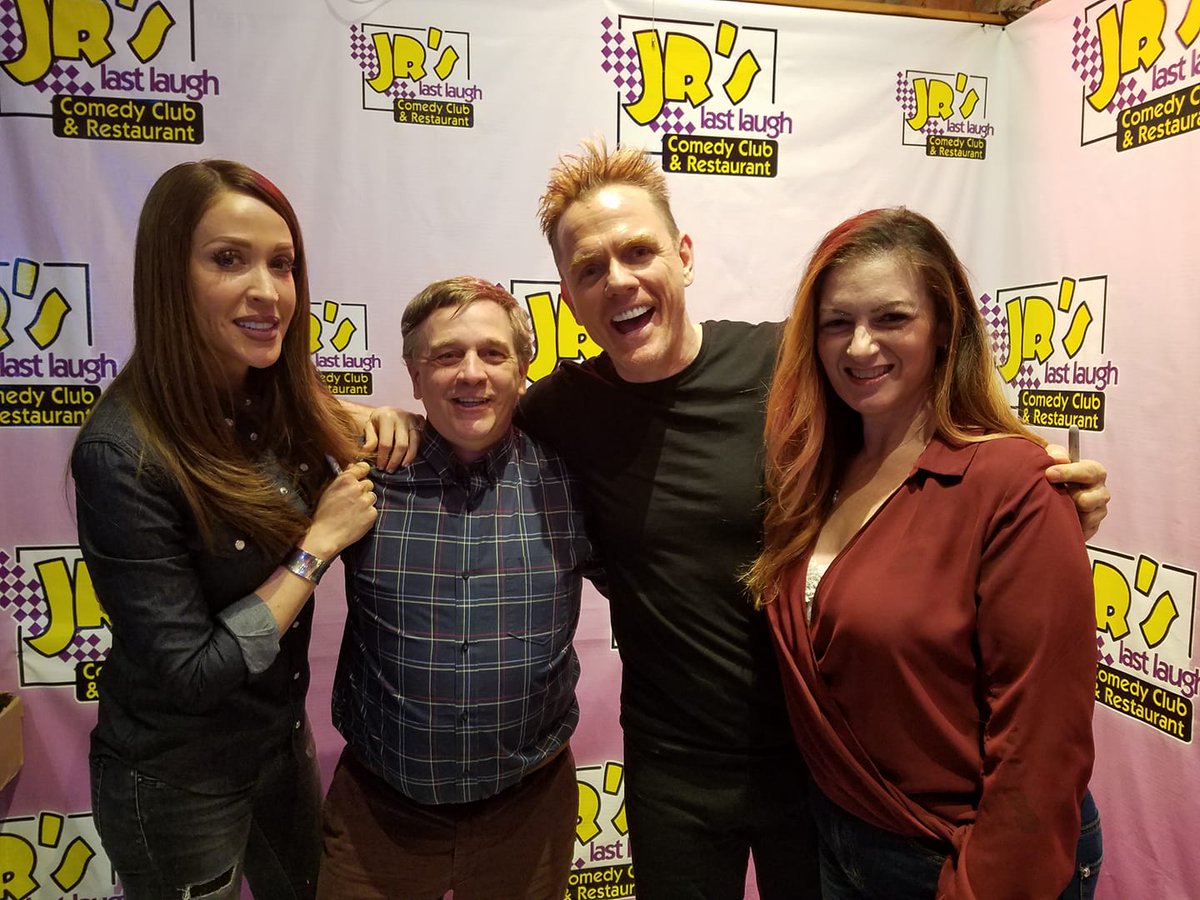 Last Night @JRsLastLaugh   @TitusNation  and @RaeRaeBradley, put on a great show.  These two never disappoint!

#SupportLiveComedy