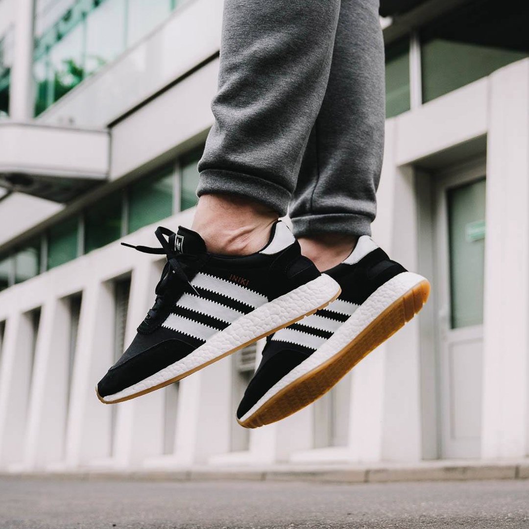 adidasalerts's tweet photo. Sizes 5-14 on #adidas US.
adidas i-5923 Black/White.
—> https://t.co/fC8vB5Se5F https://t.co/bllbvn84vh