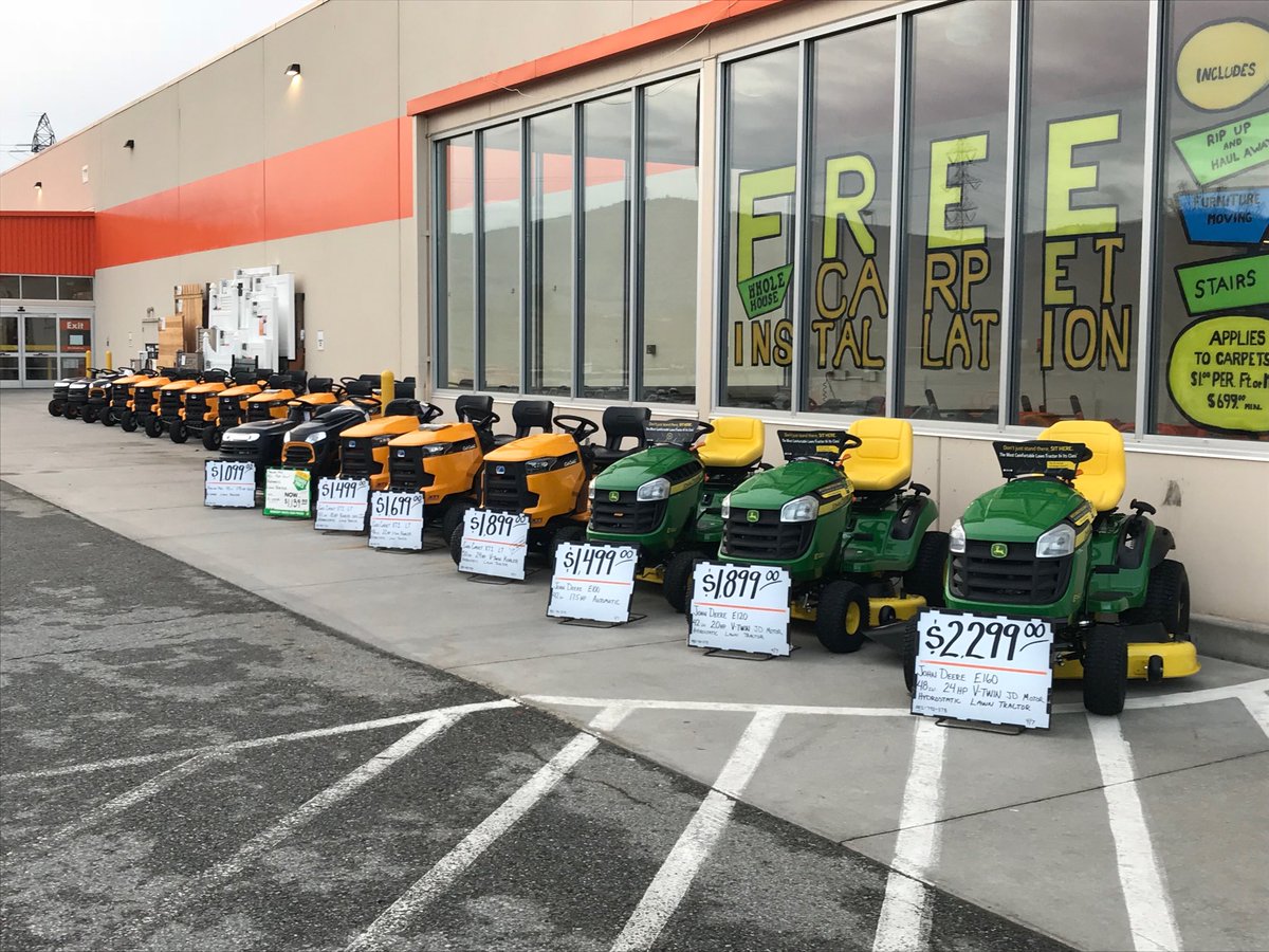 SworyDan's tweet image. #PNWSBF The Omak HD... Okanogan County’s Lawn Tractor Authority! Need a Riding Mower? This is the place to get it! 👍