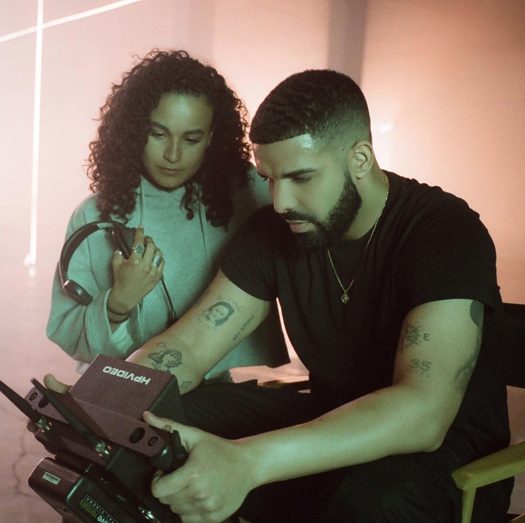 w1ndowseat's tweet photo. Karena Evans is the 22-yr-old Toronto born Director behind Drake's "Nice For What" music video. 

Also responsible for coming up with the visuals behind "Gods Plan", the young creative genius has already won 2018 🔥 https://t.co/887UKDbeTw