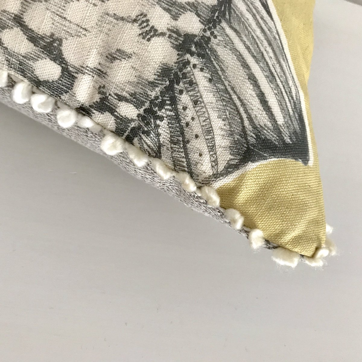 RowanTreeGifts's tweet photo. Love this cushion, such a lovely colour and design. Lots more to choose from at our #Budleigh shop and online https://t.co/Nzvep2TKDu https://t.co/D6OSPUB0I4