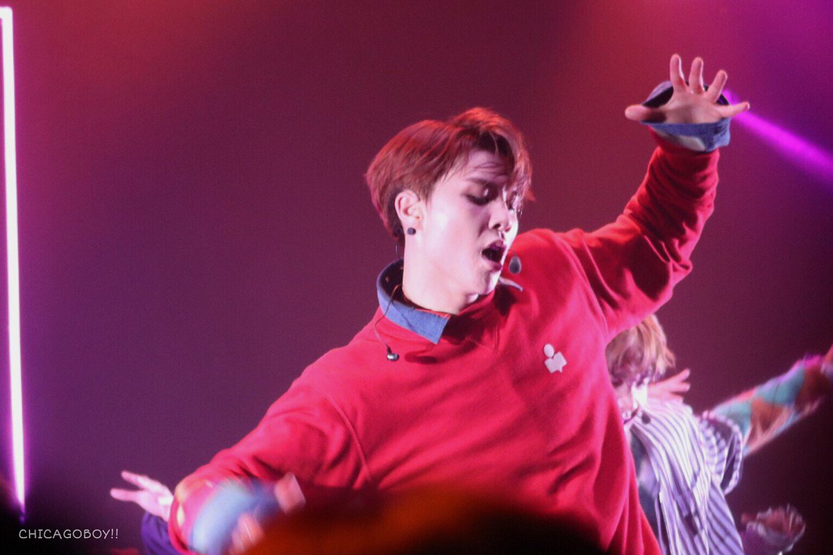 chicago9529's tweet photo. 180406
#NCT #NCT127 #쟈니 #JOHNNY https://t.co/mEzlFkGEhK