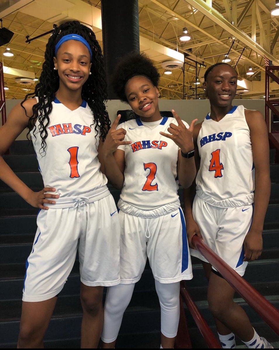 Step_hl's tweet image. It’s that time of year @woahaaliyah_ #AAUBasketball #MHSP