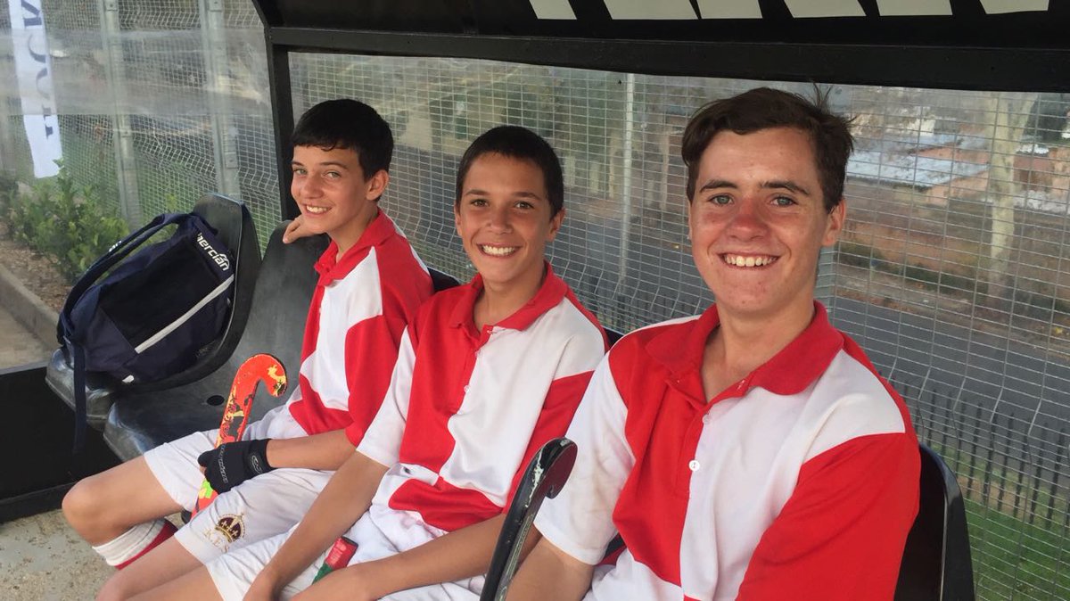 KingEdVIISchool's tweet photo. #RedUpdate @KingEdVIISchool 14A up next vs @WynbergBoysHigh 14A #nomads #redsmiles๐ @van_mauritz @zingy099 #GoTeamRed https://t.co/KC7ZqpfZvd