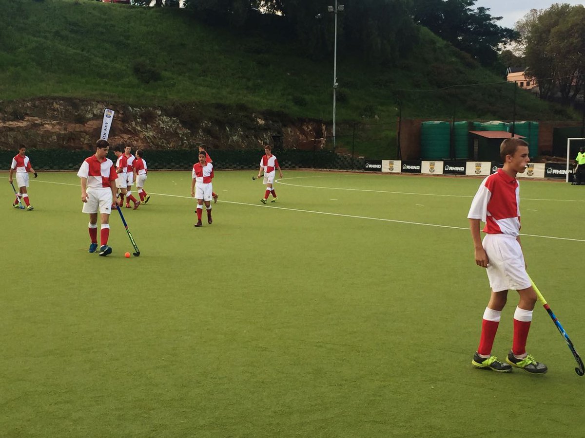 KingEdVIISchool's tweet photo. #RedUpdate @KingEdVIISchool 14A up next vs @WynbergBoysHigh 14A #nomads #redsmiles๐ @van_mauritz @zingy099 #GoTeamRed https://t.co/KC7ZqpfZvd