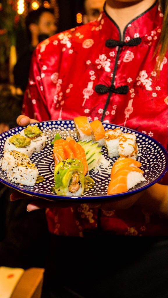 GourmetFacts's tweet photo. Ya podés entrar a https://t.co/Ym8VwoPihB…  y enterarte todo sobre el nuevo @dashihouse.
#GourmetFacts #DashiHouse #Novedades #BuenosAiresFood #Sushi #Palermo https://t.co/8mHa37Vl9I