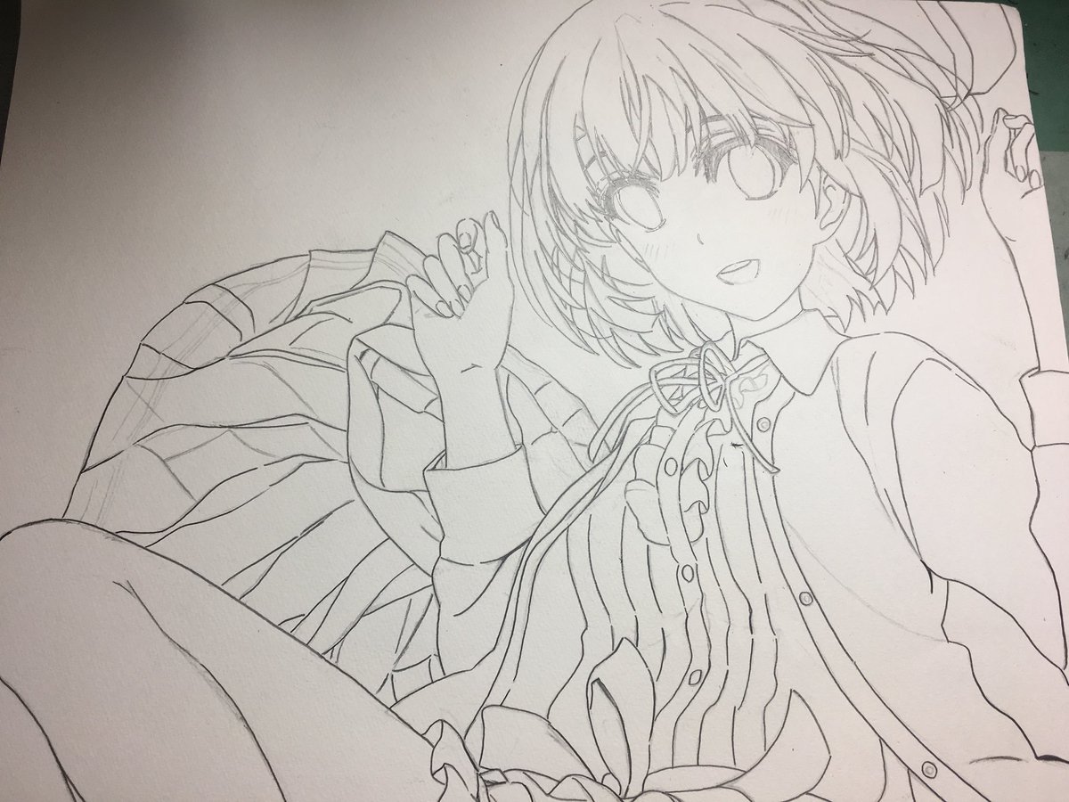 EMA10164608's tweet photo. じっくり丁寧に色塗ります。 https://t.co/YXsT1KnUID