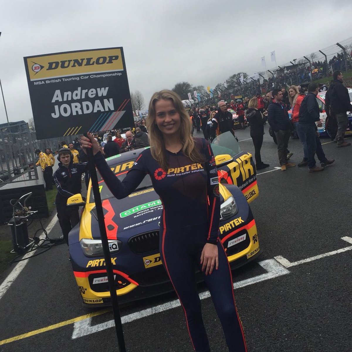 MCGridGirls's tweet photo. https://t.co/X1CtjfwymH
