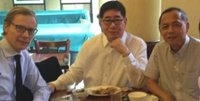 raissawriter's tweet photo. As promised - EXCLUSIVE - Cambridge Analytica boss met with Peter Tiu Laviña and Pompee La Viña six months before Duterte run

https://t.co/5WVemfKYy9 https://t.co/xK3mjYDBgN