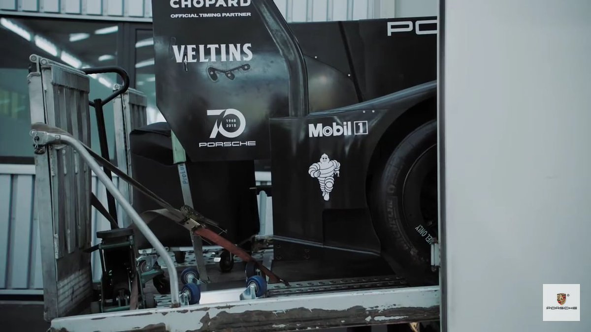 .<a href="/PorscheRaces/">Porsche Motorsport</a> planning to obliterate outright circuit records with #919Tribute dailysportscar.com/2018/04/08/por…