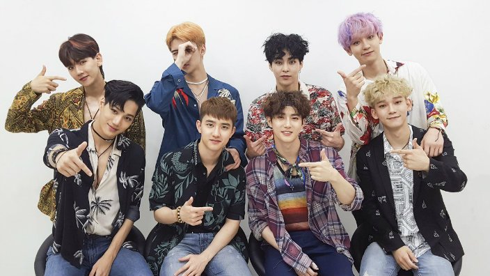sannie_sun_'s tweet photo. Moje kochane exo ma 6 lat <3 Jestem z nich bardzo dumna i zawsze będą mieć ważne miejsce w moim sercu <3 #6YearsWithEXO #6YearsWithEXO_L #6yearsofEXODebutStage https://t.co/Q33PLrPyGr