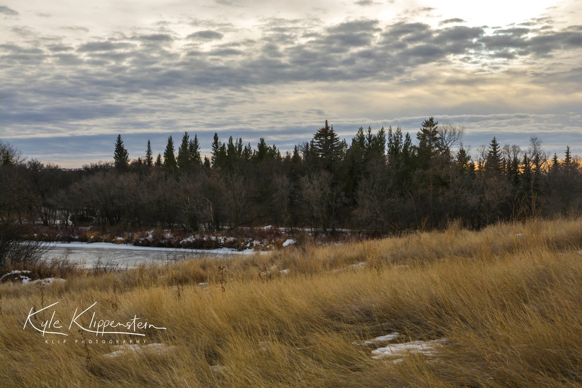 klipphoto's tweet photo. I don't need to travel far to find beautiful locations. https://t.co/UCYvxvAmhZ #moosejaw #wakamow #sask #saskatchewan #exploresask #explorecanada #canada https://t.co/OgUV2SKHOU