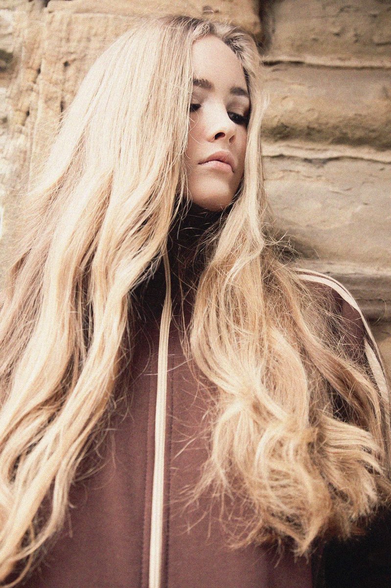 Harriet_webbo's tweet image. #testshoot #adidas #retroadidas #model #teenmodel