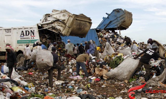 elnuevodiariord's tweet image. Más de 300 vertederos operan a cielo abierto en RD

wp.me/p8Kqbu-12rR

#vertederos   #operan  #cieloabierto   #RD    #ElNuevoDIarioRD