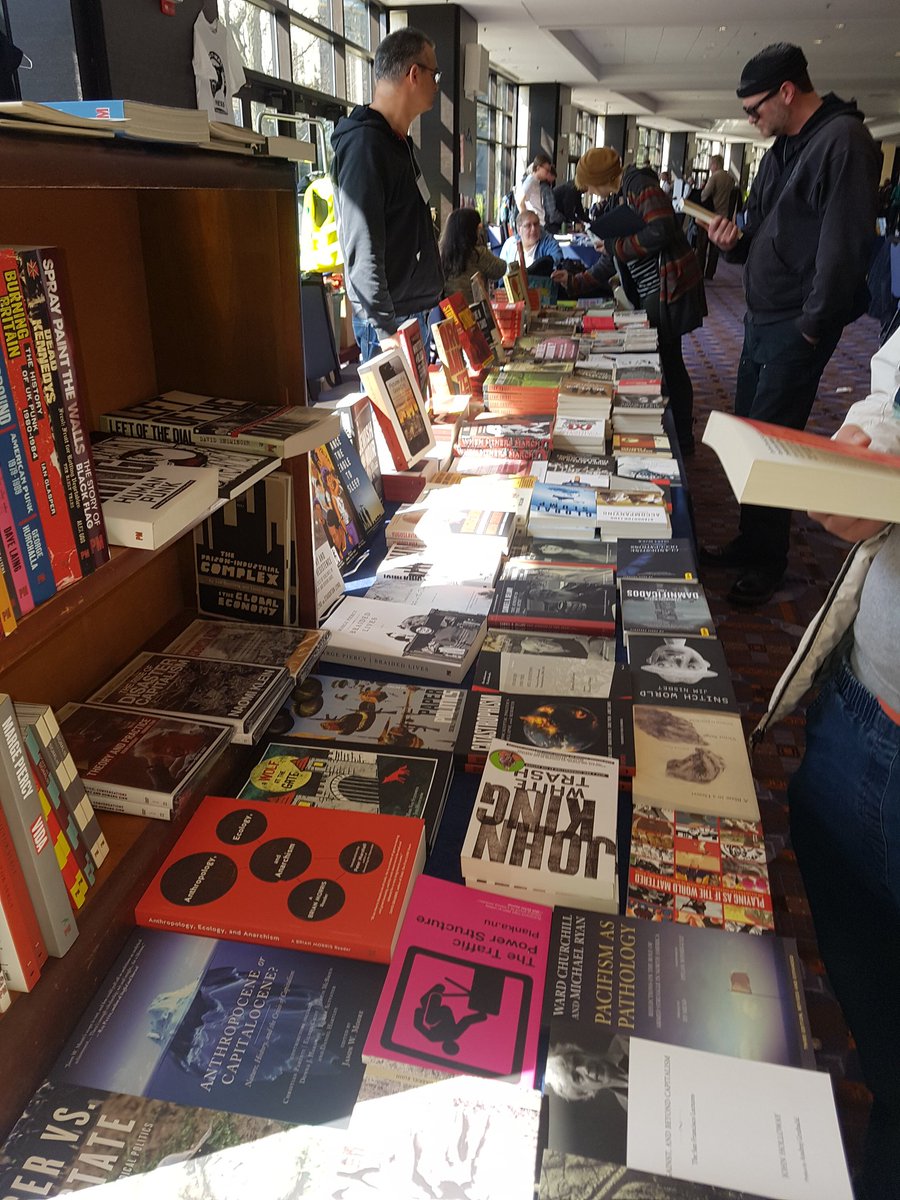 AminahSheikh's tweet image. Last chance for awesome BOOKS! @PMPressOrg #LaborNotes2018 #LN2018 #labornotes #chicago #Solidarity