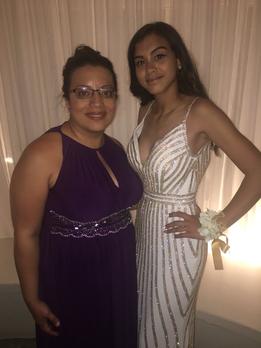 RHS_CO2019's tweet photo. We did an amazing job with prom! https://t.co/xUiVNvF4Xd
