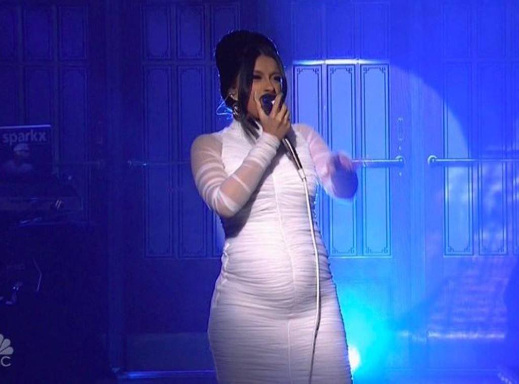 TrueGossipAlert's tweet photo. Congrats are on order for Cardi B and Offset on their bundle of joy! #TeamBoy #TeamGirl #Love #Baby #Cardi #Offset #Congrats https://t.co/lD49Qq0TUB