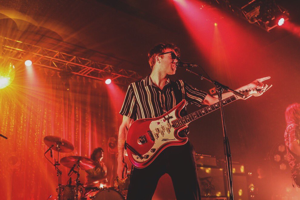 ellen_reynoldss's tweet photo. Last night.
@thevaccines #birms https://t.co/FJCfR7ouMk