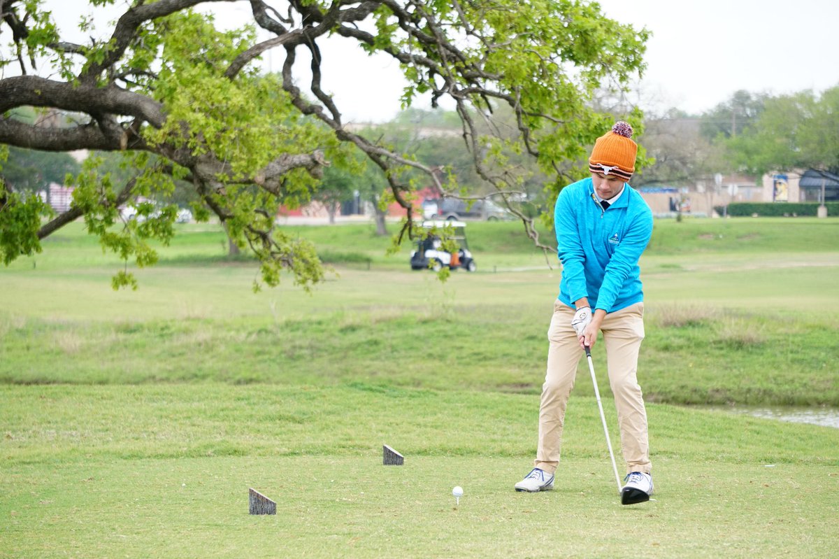 NCCGATexas's tweet photo. Billy Teichman swing sequence on 8 https://t.co/Xv9Awribr3