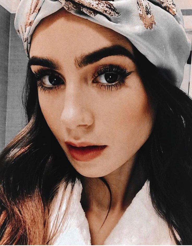 postbadlcollins's tweet photo. such a beautiful woman https://t.co/YLmpQxl1E1