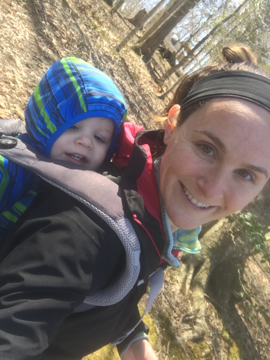 RunitMomma's tweet photo. Sunday funday out exploring #momlife #exploringwithkids #hikingwithkids @hikeitbaby https://t.co/PJRrRp78qO