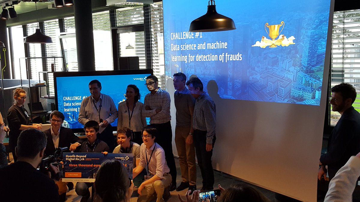 MoMeissn's tweet photo. The 3 winners of the external teams. Every team wins 3000€. #Digitalschmiede #Hbdhack @VINCI @VINCIEnergies @VINCIEnergiesD https://t.co/nyJJJ7eGR3