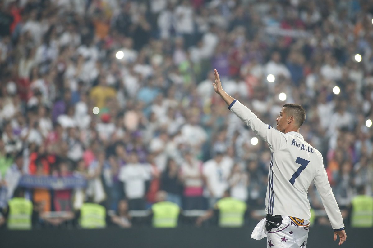 Cristiano Ronaldo has now scored 650 career goals. 

You would have to score over 30 goals for 21 consecutive seasons to get near that. 

Insane.