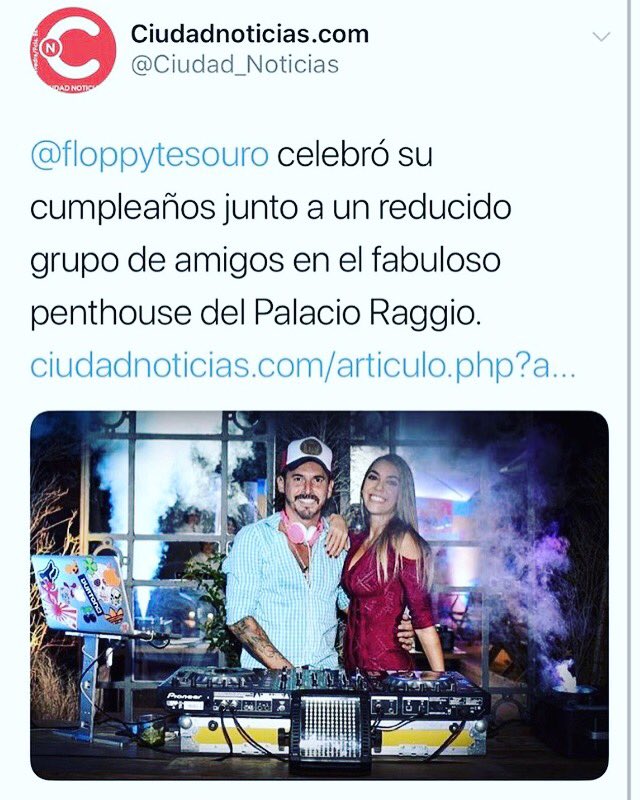 MarianoLeguiDj's tweet photo. #cumpleflopy ..!! 👌🏻🍾🥂
#prensa @ciudadteinforma @floppytesouro #floppytesouro
Perdon a los #vecinos 😬🤦🏻♂️👋🏻
#marianoleguidj 🎧🔊🎶
#dj
#play #music #dancing #affter #party #festejar #dontstopthemusic #playsong #djing #djstyle #djlife🎧 #salones #eventos #nonstop https://t.co/CNXor3yn3u