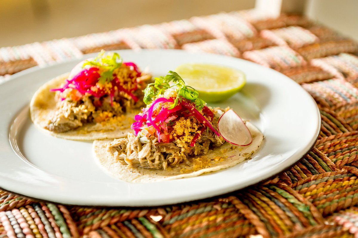 AndazMayakoba's tweet photo. Let’s taco bout’ something awesome… #NationalTacoDay! Join us for All-You-Can-Eat Al Pastor tacos today at #OllaTaco! Enjoy live Banda music, handcrafted beer and flavored margaritas from 6-11pm! 🌮 https://t.co/2bIX6QJZKO