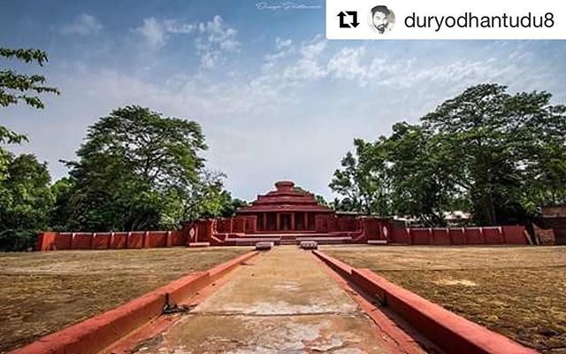 BBSRBuzz's tweet photo. #bhubaneswarbuzz Pic by @duryodhantudu8 ・・・
Konark natya mandap
...
Konark | Odisha | India | 2018
©Duryodhan_photowork
..
#konarknatyamandap #konark #odisha #magnifyingmaritime #letspago #imnikon #foto4everofficial #official_photography_hub #odishatourism #beautifulodisha #… https://t.co/gkH18PP8te