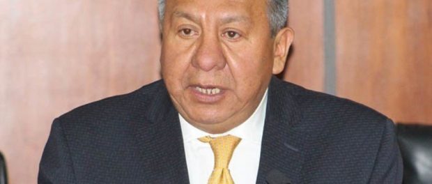 lineadecontrast's tweet photo. #Prd #Tlaxcala  #Opinión #Trump 
DEJAD QUE LADREN LOS PERROS Por ALBERTO AMARO CORONA
Tropas en la frontera, Trump y Peña
https://t.co/JDs5Nsc2lm https://t.co/jIrPN6bbOL