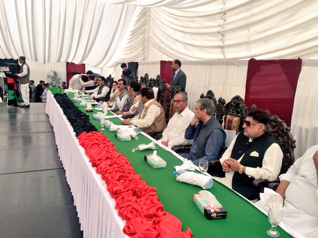 FaizanPpp's tweet photo. Chairman #PPP @BBhuttoZardari addressed PPP workers convention and congratulated them for the Peoples Secretariat established in #Multan 
#MultanWelcomesBBZ 
@AseefaBZ @PYOSindh @jamot_jan @qaiserbalochppp https://t.co/7kufn4NN6E