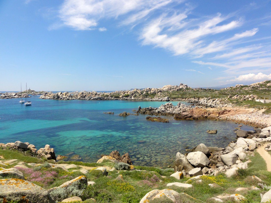 WAB_Lesite's tweet photo. Balade Corse https://t.co/kqFcb02Qv8 https://t.co/HxmsxFbQYF