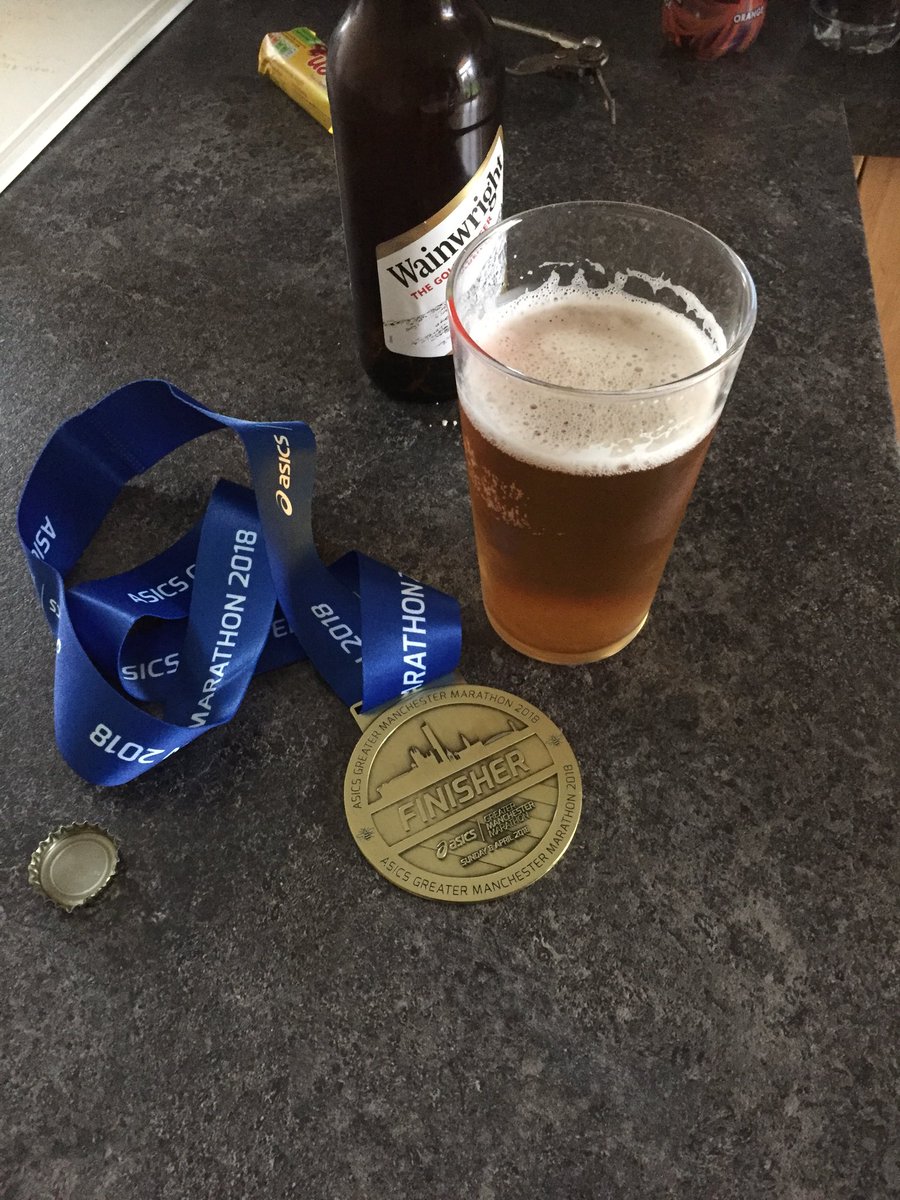 GyMrBri's tweet photo. Thanks @Marathon_Mcr for a great event &amp; crowds and especially 3:30 pacer Danny helping me to a 3:28 PB. Now for a well deserved beer or two!! https://t.co/TzGvkD7IPe