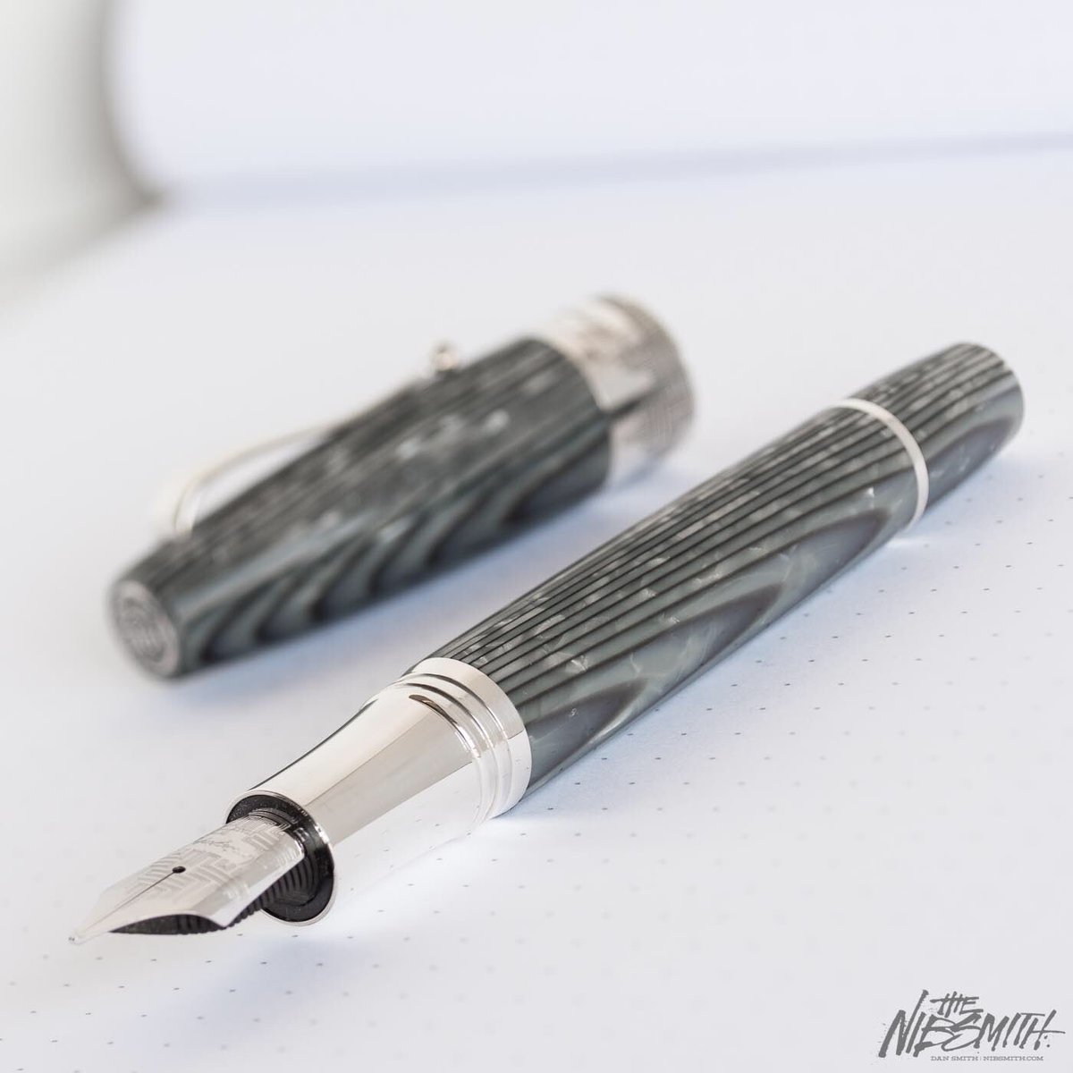TheNibSmith's tweet photo. This pen is a dream come true for me! Montegrappa has made their legendary Extra 1930 from their stunning Shiny Lines celluloid as a US Exclusive limited to only 50 pieces! It has a massive #8 nib made from 18k gold available in sizes EF, F, M, and B.

https://t.co/QkrTTI4NQQ https://t.co/j7ZHeVLpLQ