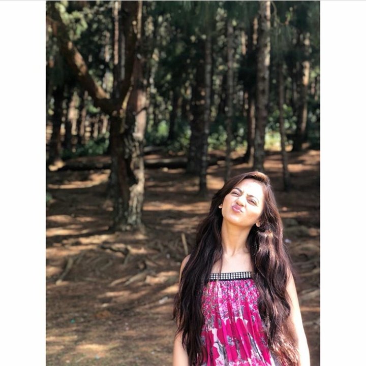 ittu_love_helly's tweet photo. Cutie @OfficialHelly7 New ig post looking so beautiful ππ
Caption- just the right amount of madness πππ
#7YearsOfHelly
#HellyWeek https://t.co/DAy1416UKY