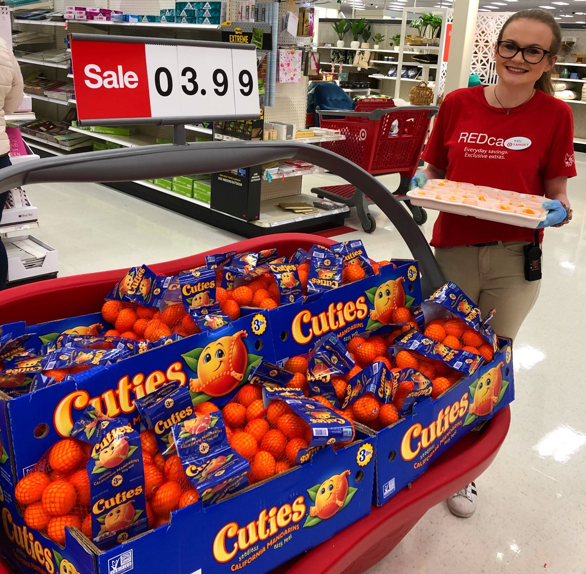 StevenHawtonD's tweet photo. T2323 team #winningweekends by killing the #cutestcutiechallenge, rocking the brand launch in #Opalhouse, and driving sales in Lawn & Patio with #MyCheckout https://t.co/0k50s3TtEE