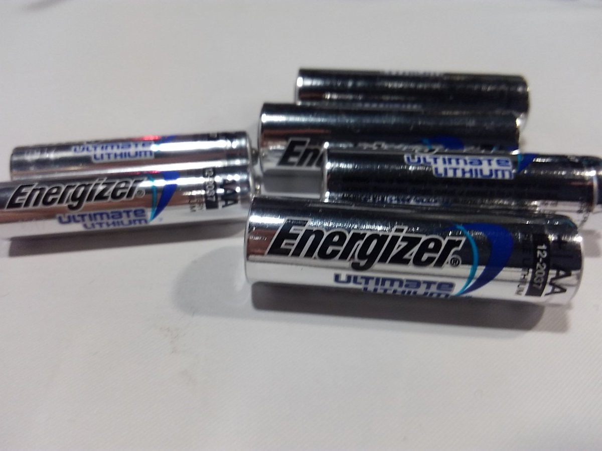 Cosmoneer's tweet photo. @Energizer, these batteries are awesome for our #HAB payloads!  They lasted two days during demonstrations at #SciFest in #DC https://t.co/J7WuzxCNeu