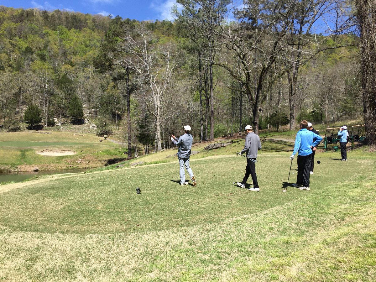 SPJagsGolf's tweet photo. Practice round day for the @tombellmemorial at Limestone Springs #WinTheNextOne https://t.co/JErmY3aAQj