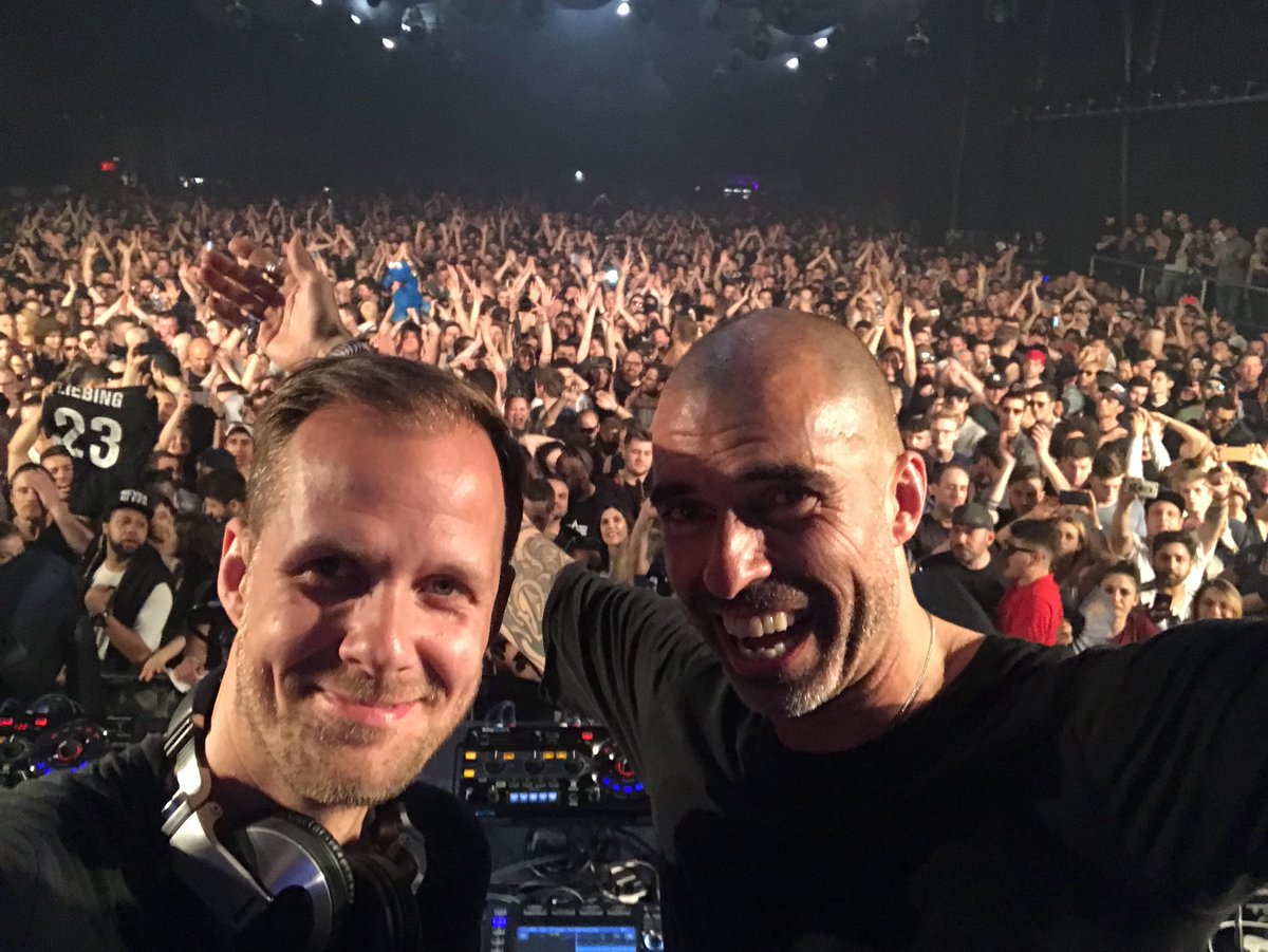 Takin selfies <a href="/Time_Warp/">Time Warp</a> with <a href="/ChrisLiebing/">Chris Liebing Ⓥ</a> We played b2b once in this very same room maybe 15 years ago!