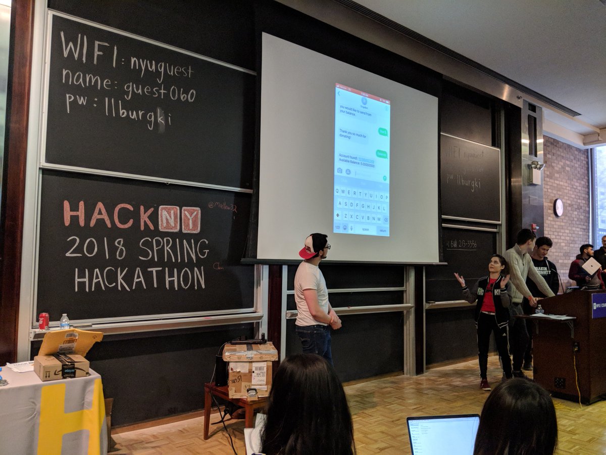 AmandaORussell's tweet photo. #hackny with #Clarifai https://t.co/YCjffjkb2U