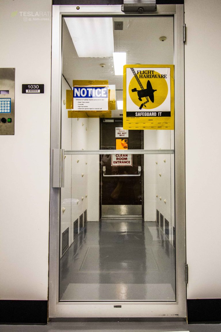 TESLARATI tweet media