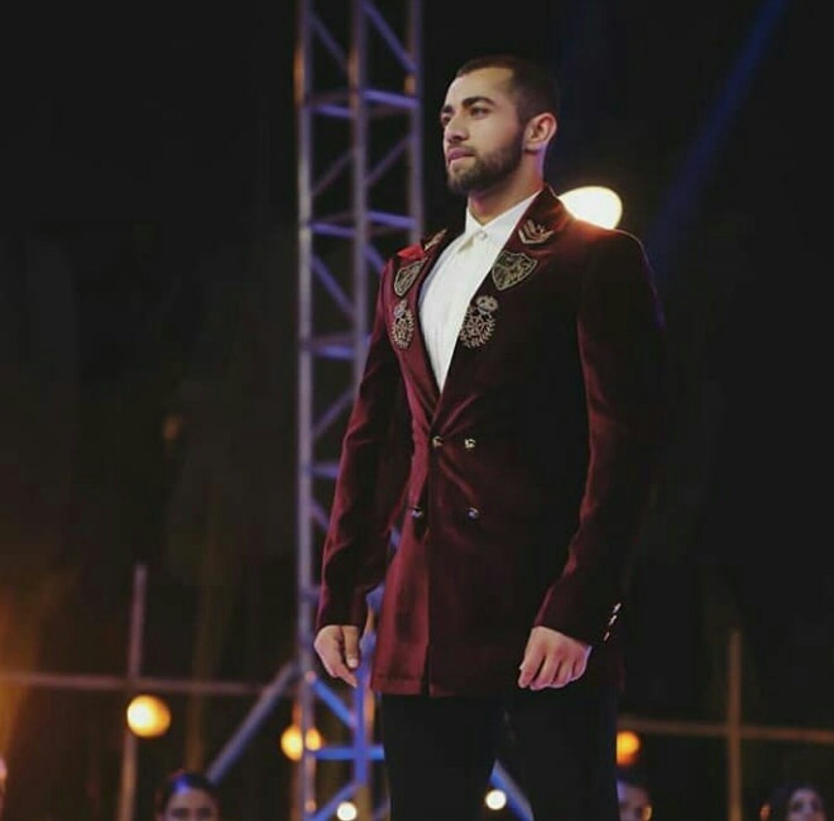 aKm07's tweet photo. Presenting To U The Most Deserving Winner Of #TopModelIndia Marvellous @MahirPandhi Bigg Congratulations To U Rockstar You Nailed It Supported U From The First Epi & Now We Are Here Will Miss Seeing U Every Sunday So Proud Of U Love U So Much
@colors_infinity @EndemolShineIND
❤ https://t.co/tqcyvZNlFc