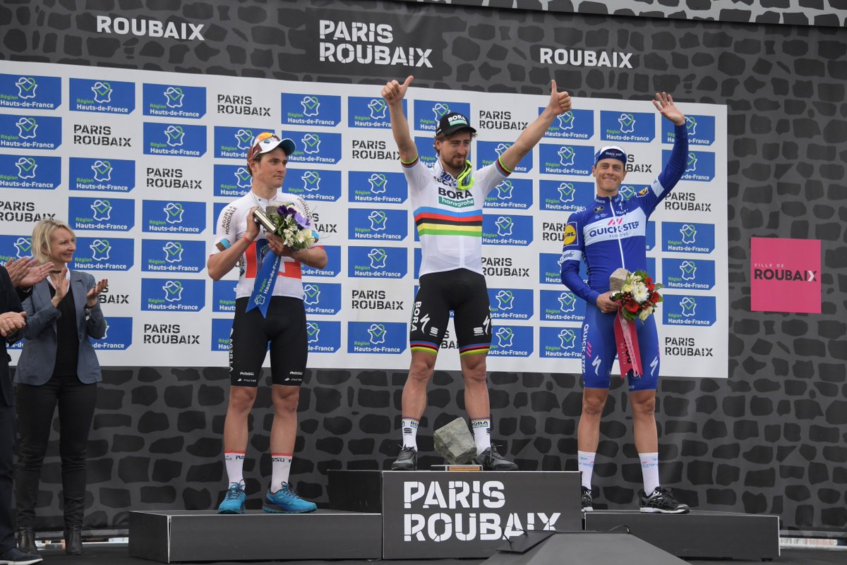 parisroubaix's tweet image. ◼️ Paris-Roubaix 2018 ◼️
🥇 @petosagan 
🥈 @silvandillier 
🥉 @NikiTerpstra 
#ParisRoubaix