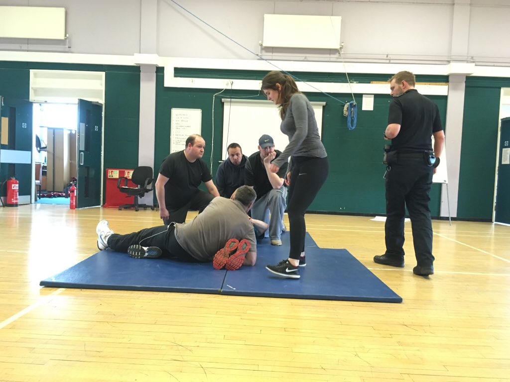 ASPSpecials's tweet photo. Today #SpecialConstables from @ASPWSomerset @ASPTaunton @ASPWellyWivy @ASPBridgwater have undertaken their annual PPE training & fitness test in #Yeovil. All passed successfully. #ASP #SpeedCuff #PavaSpray #LimbRestraints & care of detainees. @ASPolice #SpecialContribution https://t.co/GMnxLsfaI0