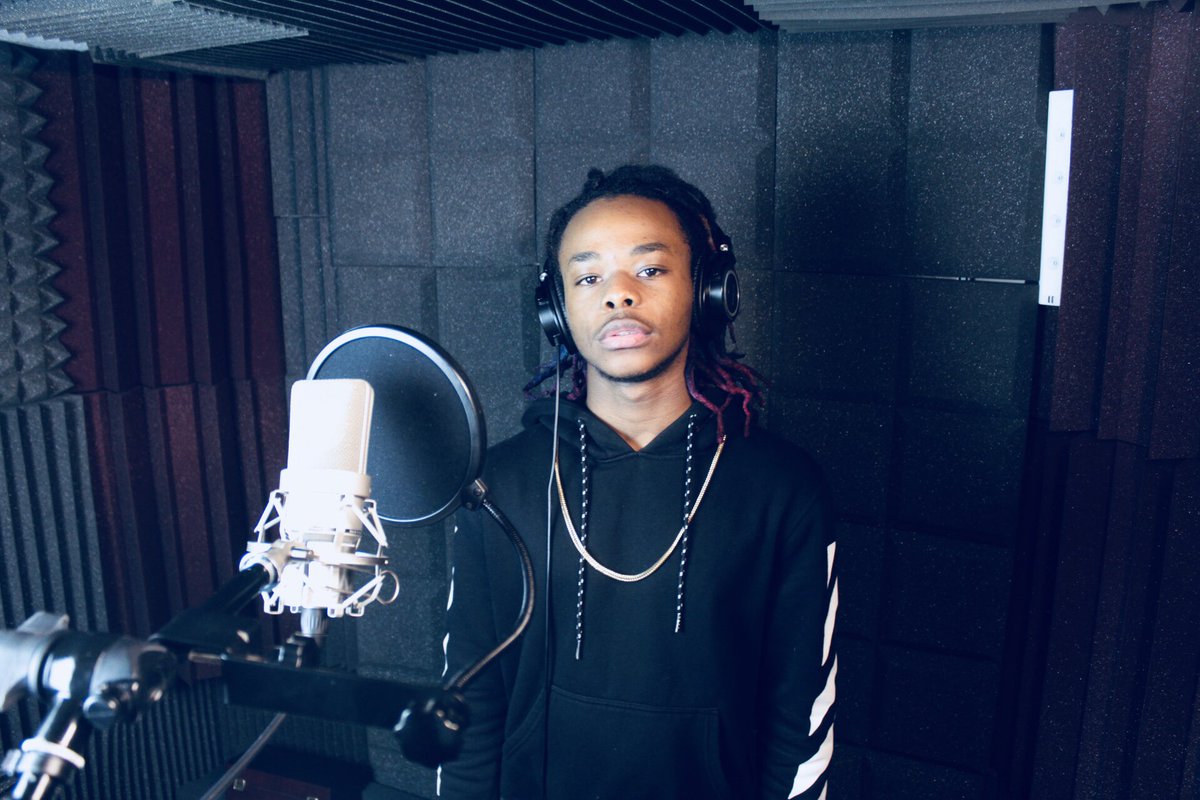 MrJdkey's tweet photo. #mms509 studio session https://t.co/1oEEaakwqL