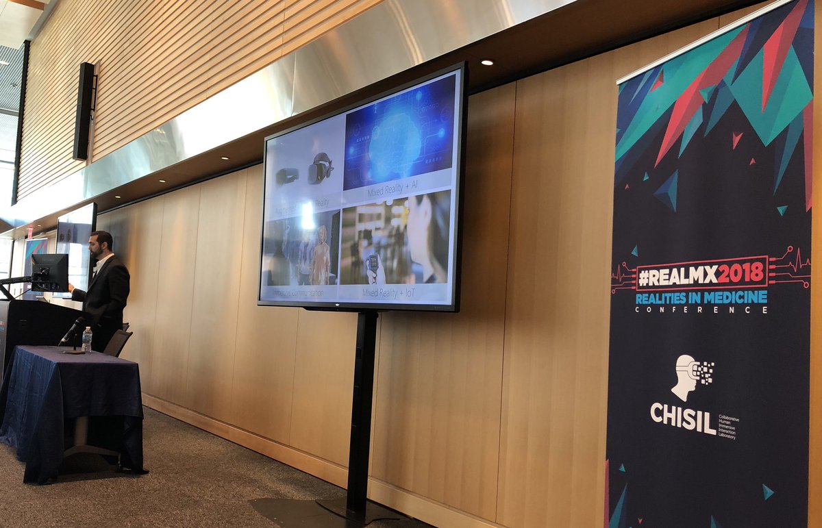 ZacharieClout's tweet photo. @Microsoft @HoloLens blowing minds at #REALMX2018 brought by @ChisilARVRMR https://t.co/5XeBqwdYWE