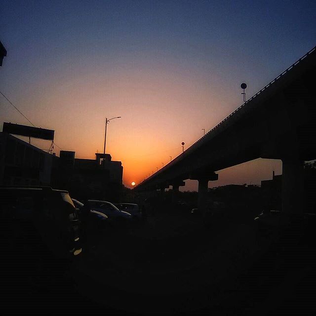 TakeGyan's tweet photo. When the sun has set, no candle can replace it. #sunset #nature #photooftheday #jaipur #eveningtime #stayconnected with @takegyan https://t.co/BxU0flZTAJ https://t.co/VPhzmeCm7e