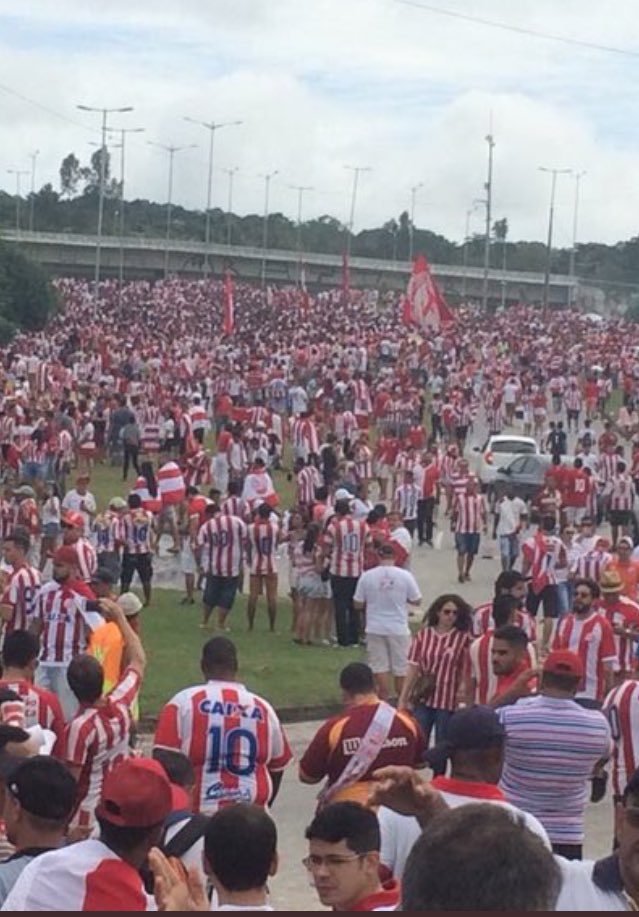 LISCADOIDO's tweet photo. Quase ninguém na Arena 😂 https://t.co/HE4TUMLyDW