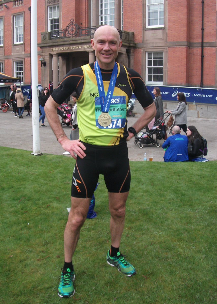 TeamEdwardsI000's tweet photo. A successful 817th marathon today @Marathon_Mcr in 3:17:02 &amp; another small step nearer the #1000marathons WR attempt. My best time since Sep &amp; pleased to be back under 3:20 😀@Mannatech  @SubSports @TeamNutritionGB Great to catch up with the legend Ron Hill MBE before the start. https://t.co/vaX5zKfj56